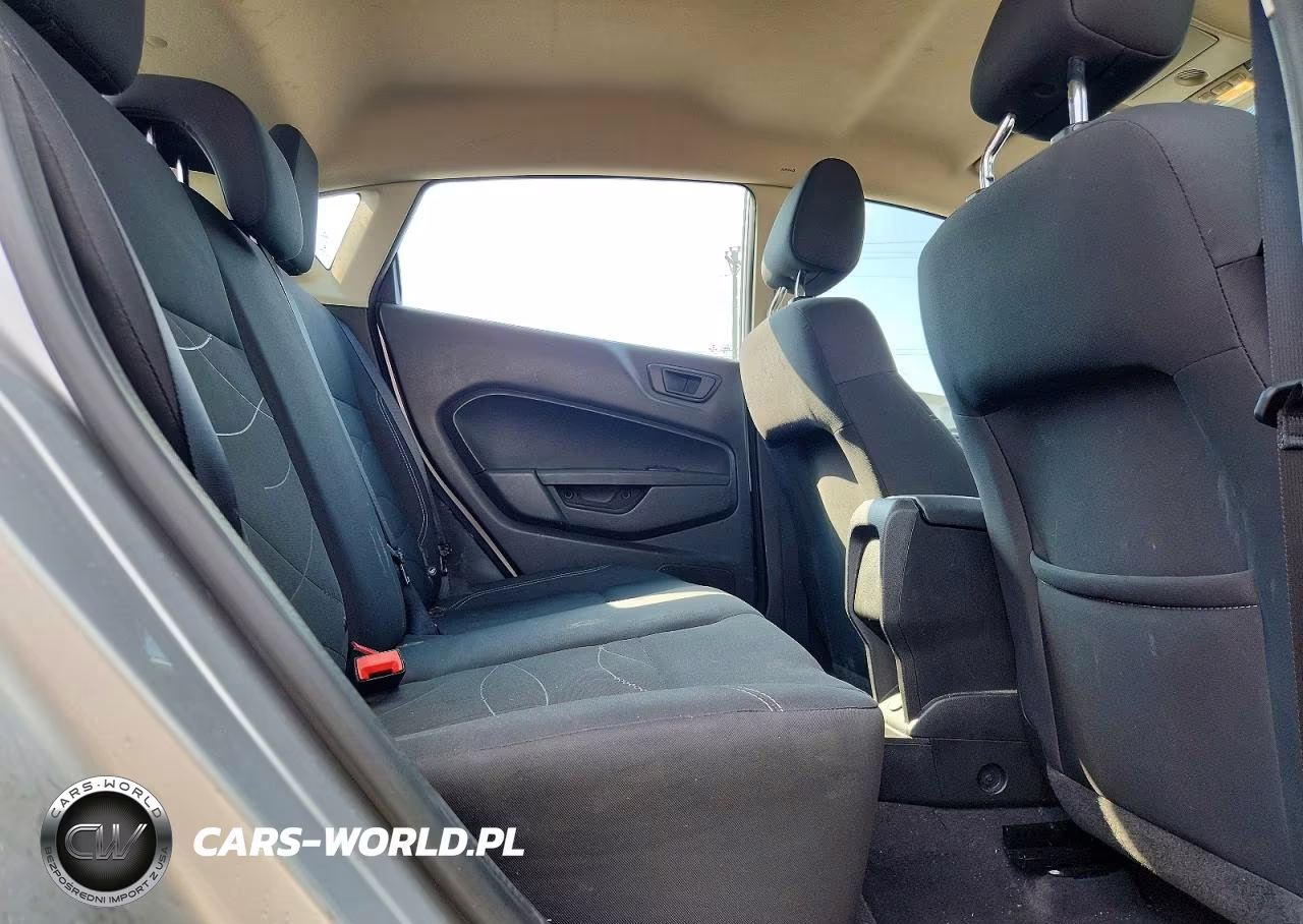 2019 Ford Fiesta Se VIN:3FADP4EJ0KM125799 - 10
