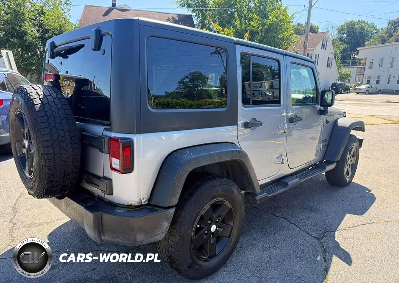 2018 Jeep Wrangler Unlimited Sport VIN:1C4BJWDG5JL866325 - 3