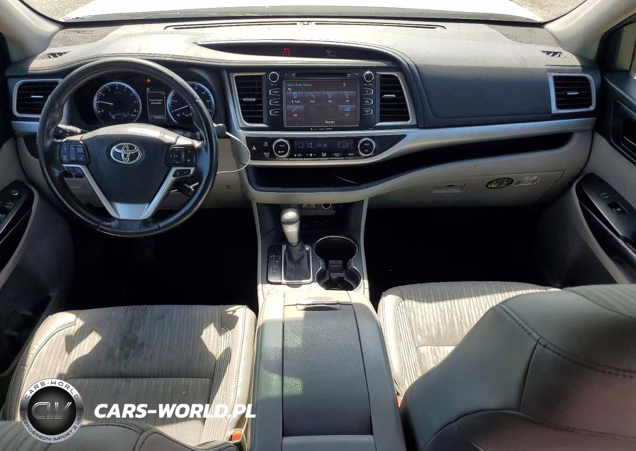 2017 Toyota Highlander Le Plus VIN:5TDZZRFH4HS213640 - 8