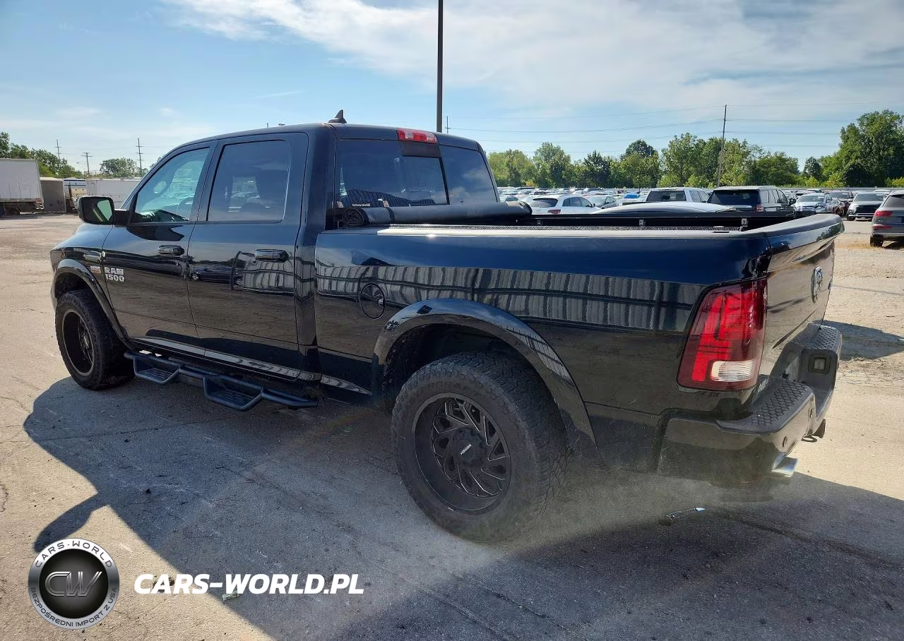 2015 Ram 1500 Sport VIN:1C6RR7UT5FS589321 - 2