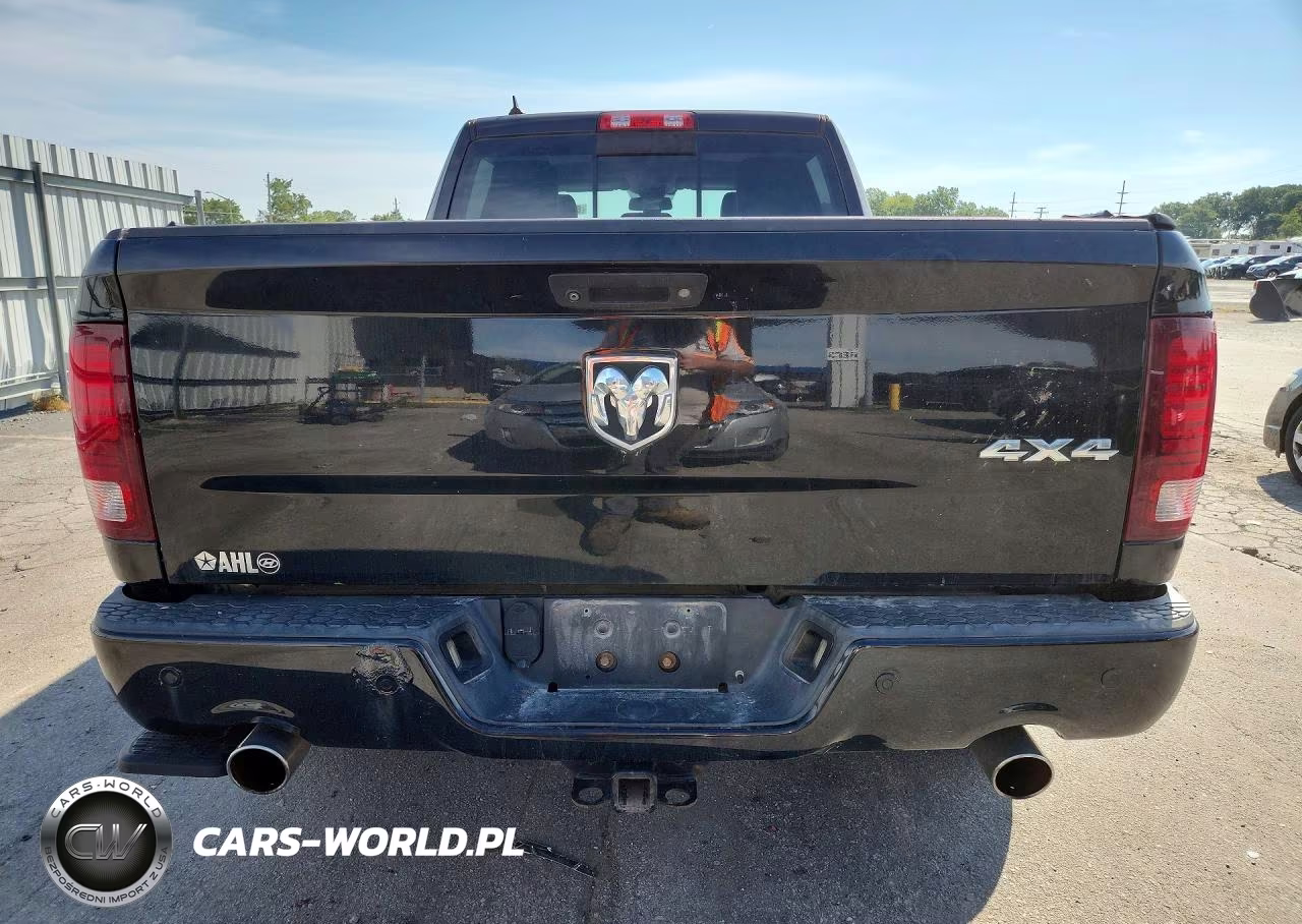 2015 Ram 1500 Sport VIN:1C6RR7UT5FS589321 - 6
