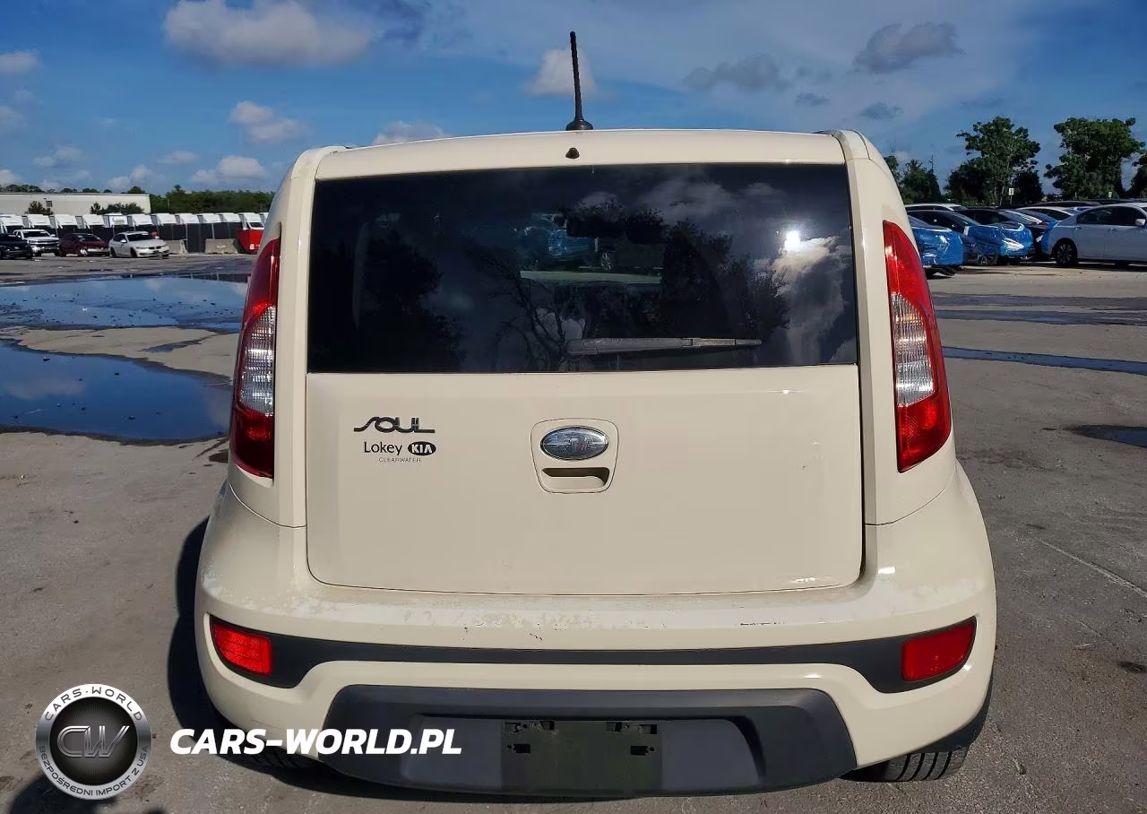 2013 Kia Soul + VIN:KNDJT2A61D7775334 - 6