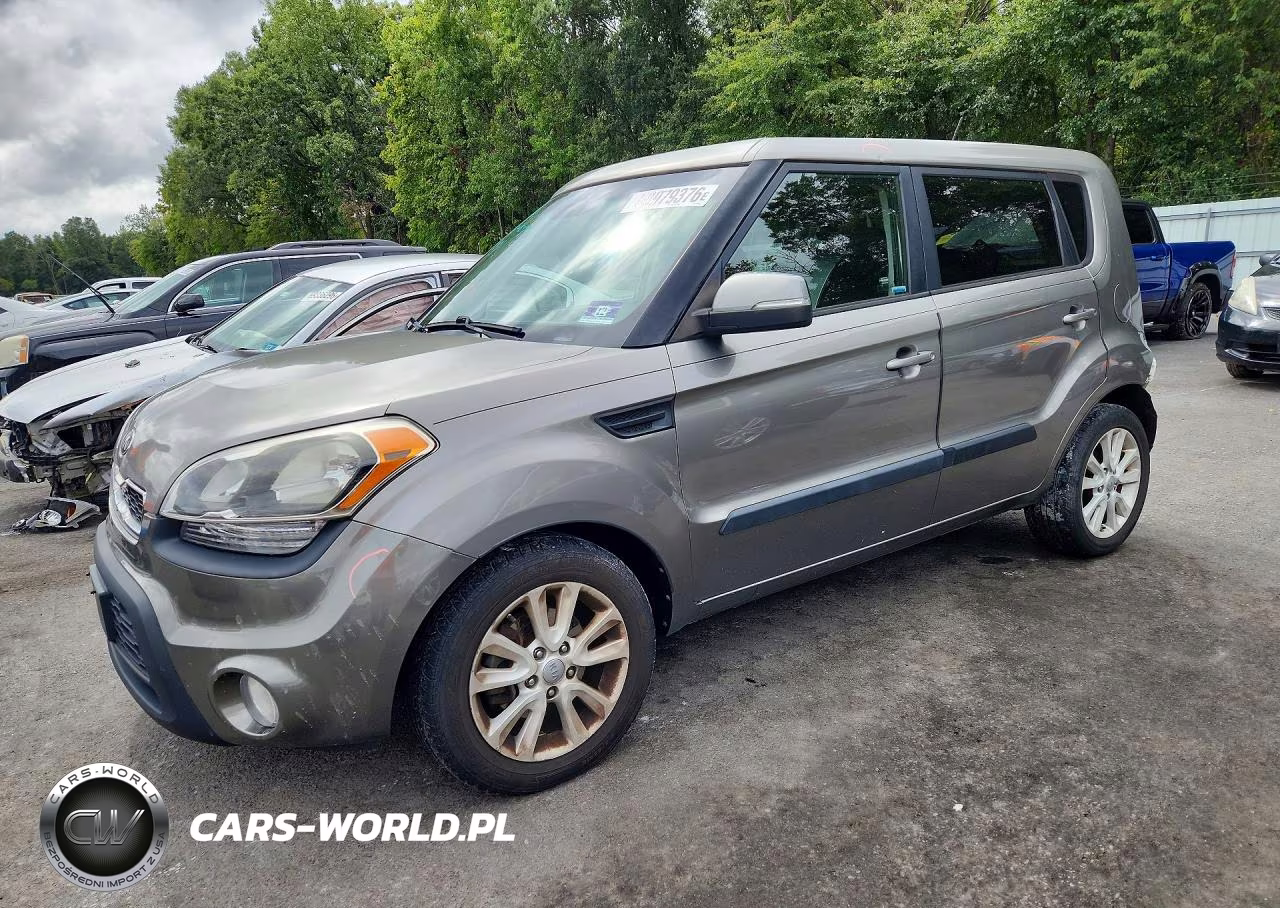 2013 Kia Soul + VIN:KNDJT2A61D7609976 - 1