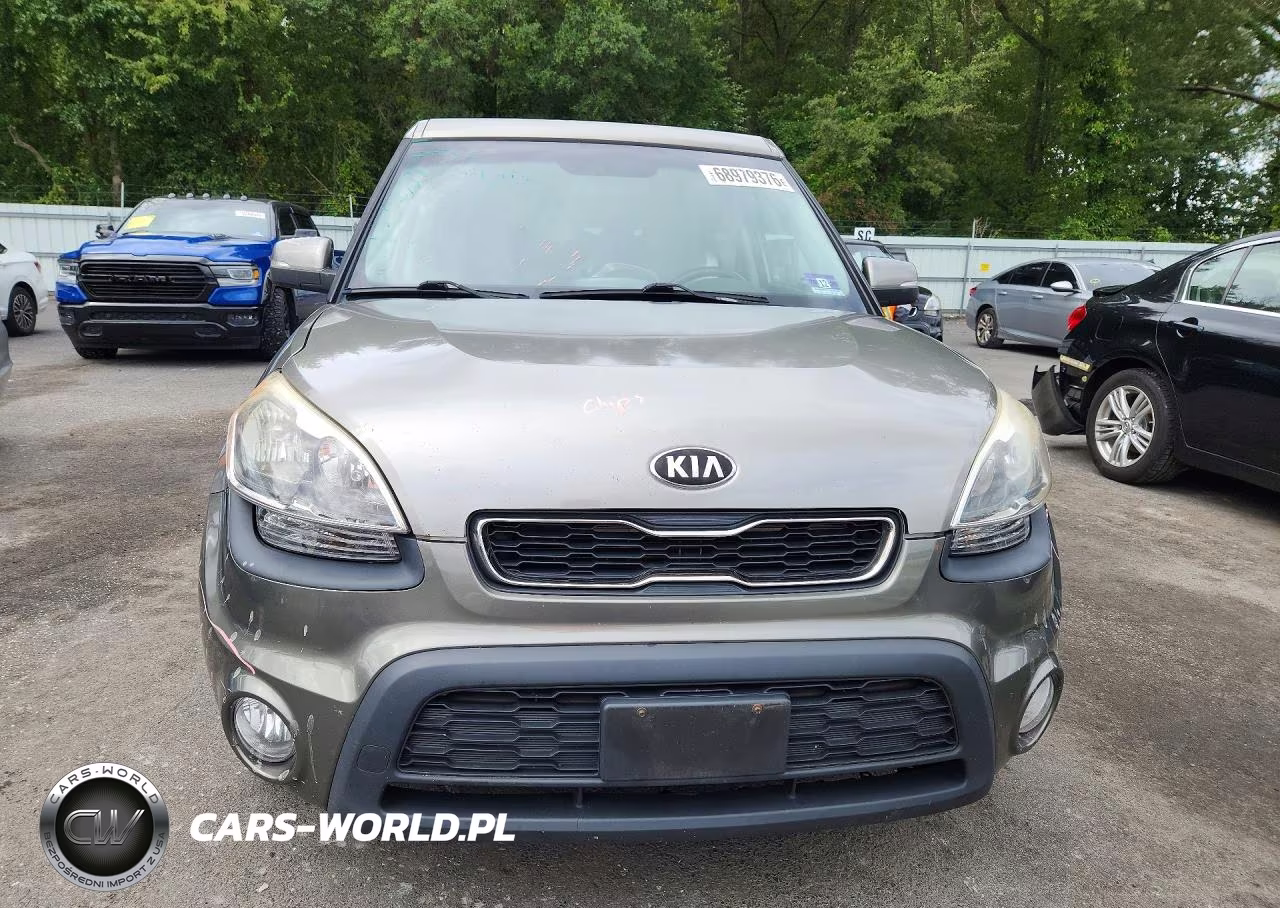 2013 Kia Soul + VIN:KNDJT2A61D7609976 - 5