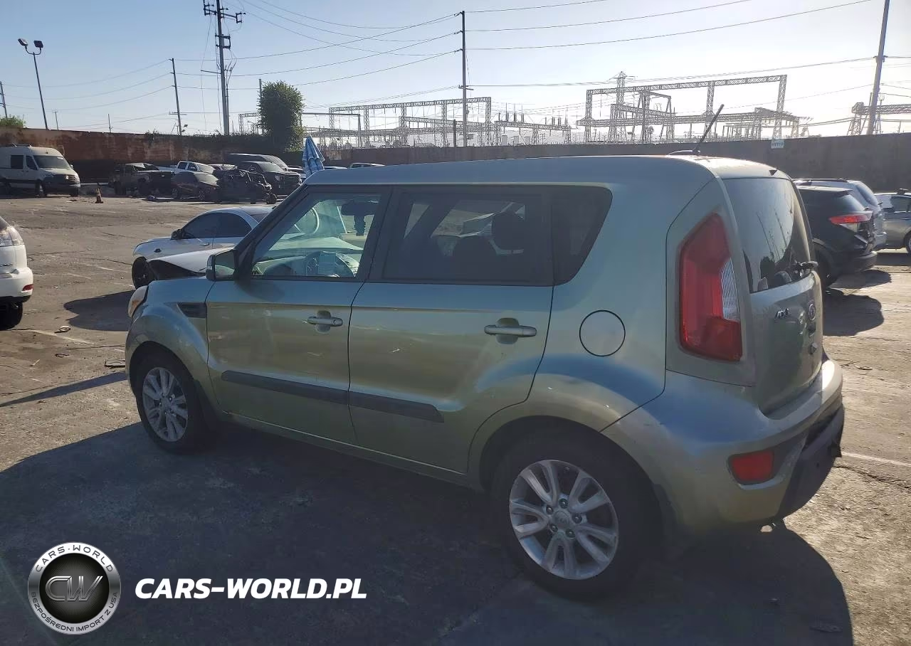 2012 Kia Soul + VIN:KNDJT2A63C7416467 - 2