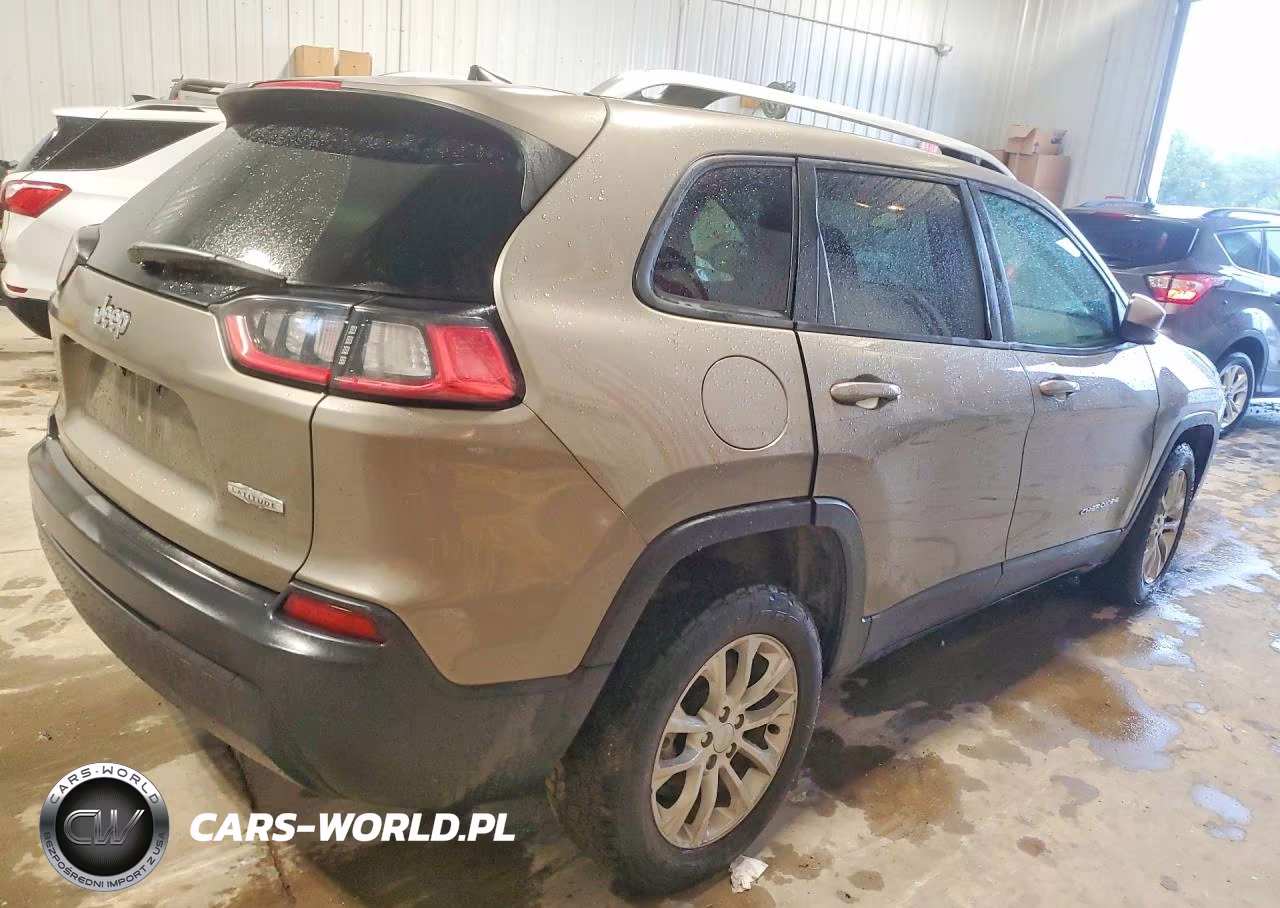 2020 Jeep Cherokee Latitude VIN:1C4PJLCB4LD514862 - 3
