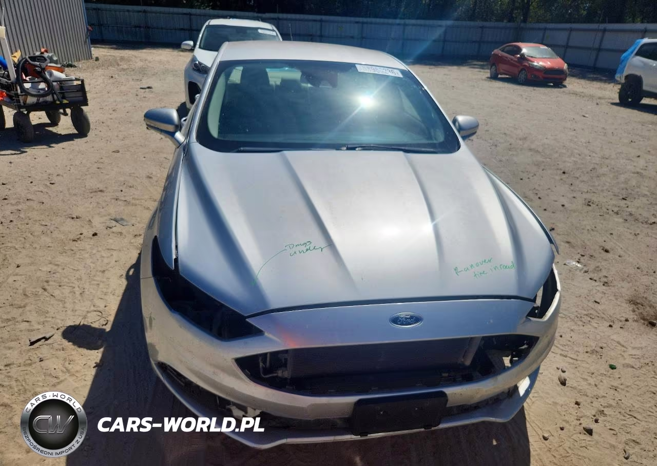 2018 Ford Fusion Se Hybrid VIN:3FA6P0LU1JR250083 - 5