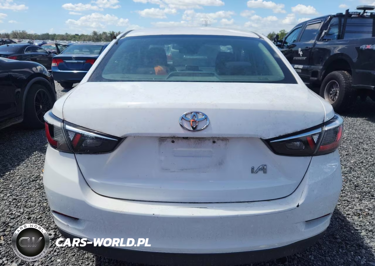2017 Toyota Yaris Ia Base VIN:3MYDLBYV8HY153474 - 6
