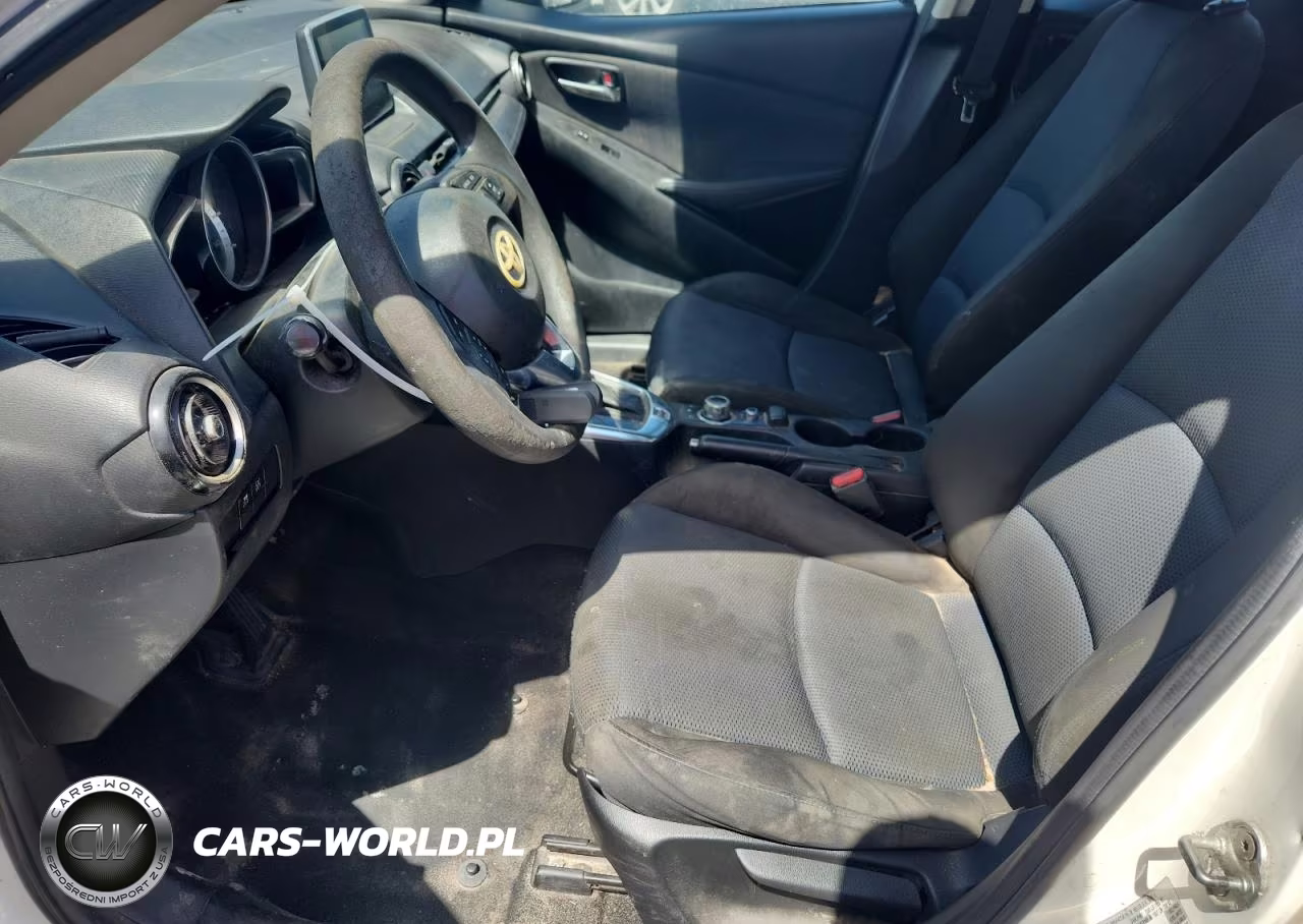 2017 Toyota Yaris Ia Base VIN:3MYDLBYV8HY153474 - 7