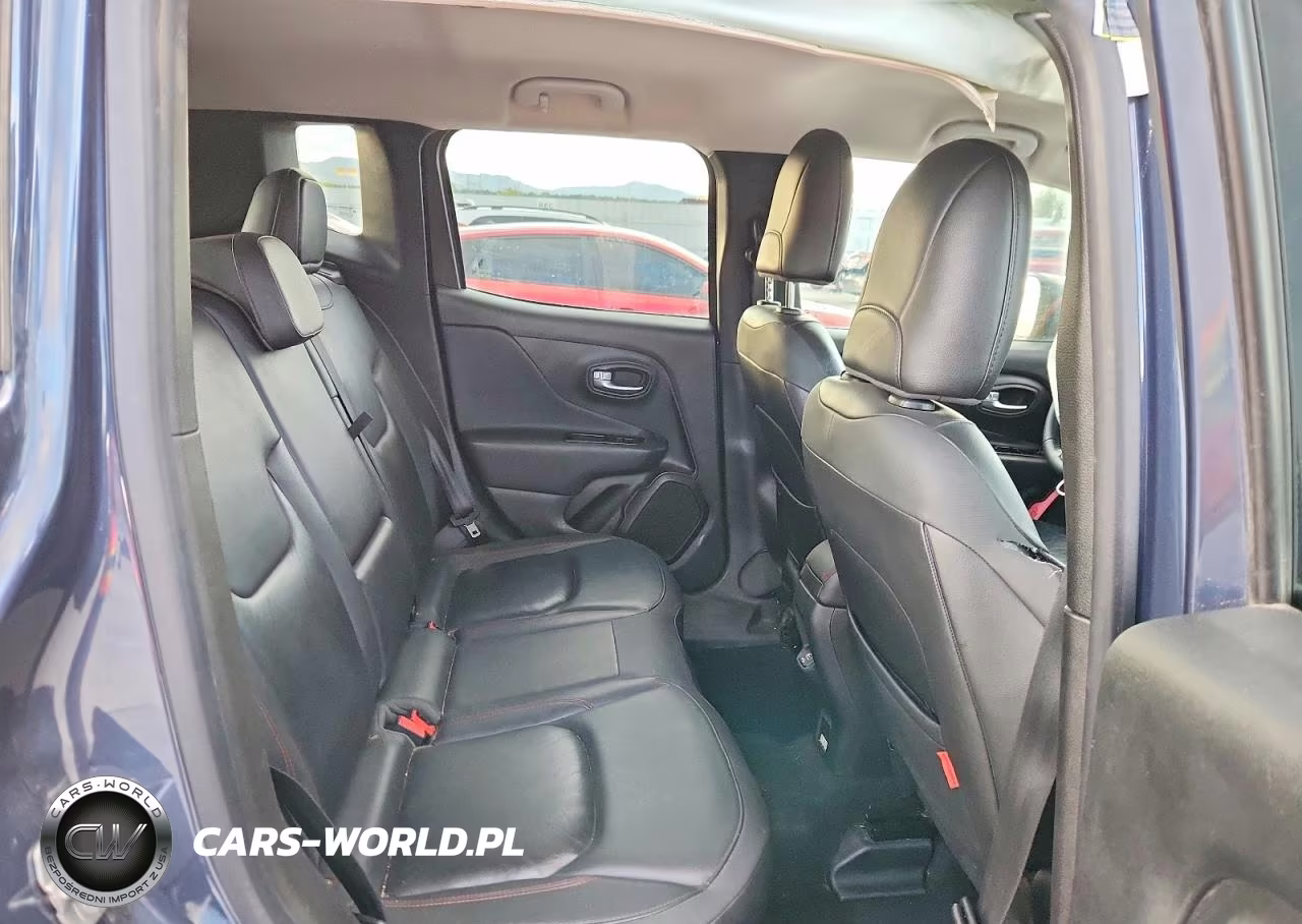 2022 Jeep Renegade Trailhawk VIN:ZACNJDC18NPN46798 - 11