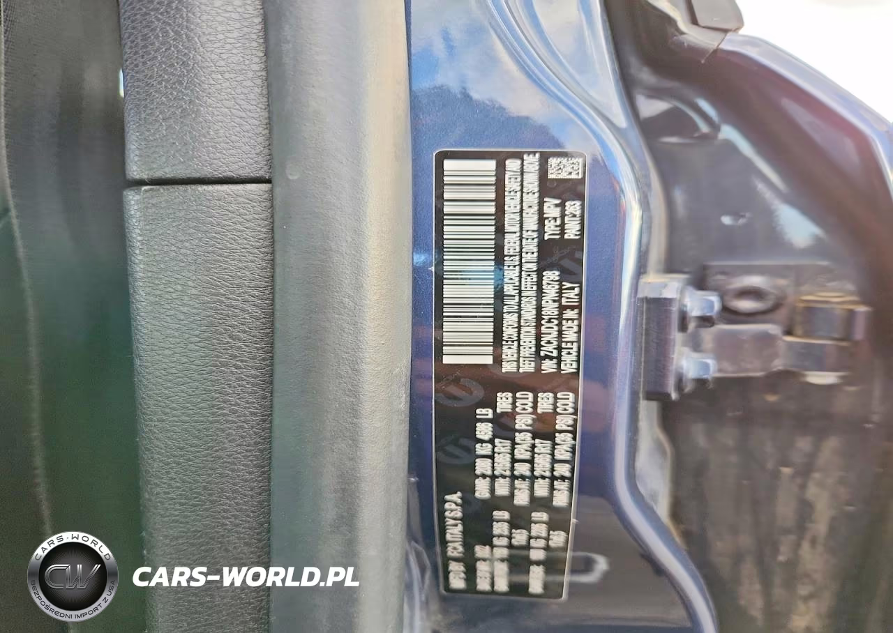 2022 Jeep Renegade Trailhawk VIN:ZACNJDC18NPN46798 - 13