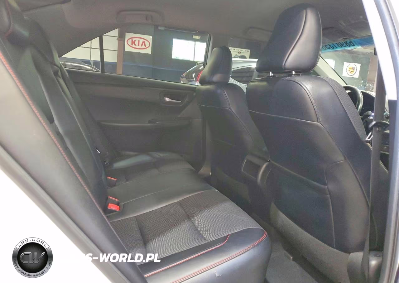 2017 Toyota Camry Se VIN:4T1BF1FK3HU417313 - 10