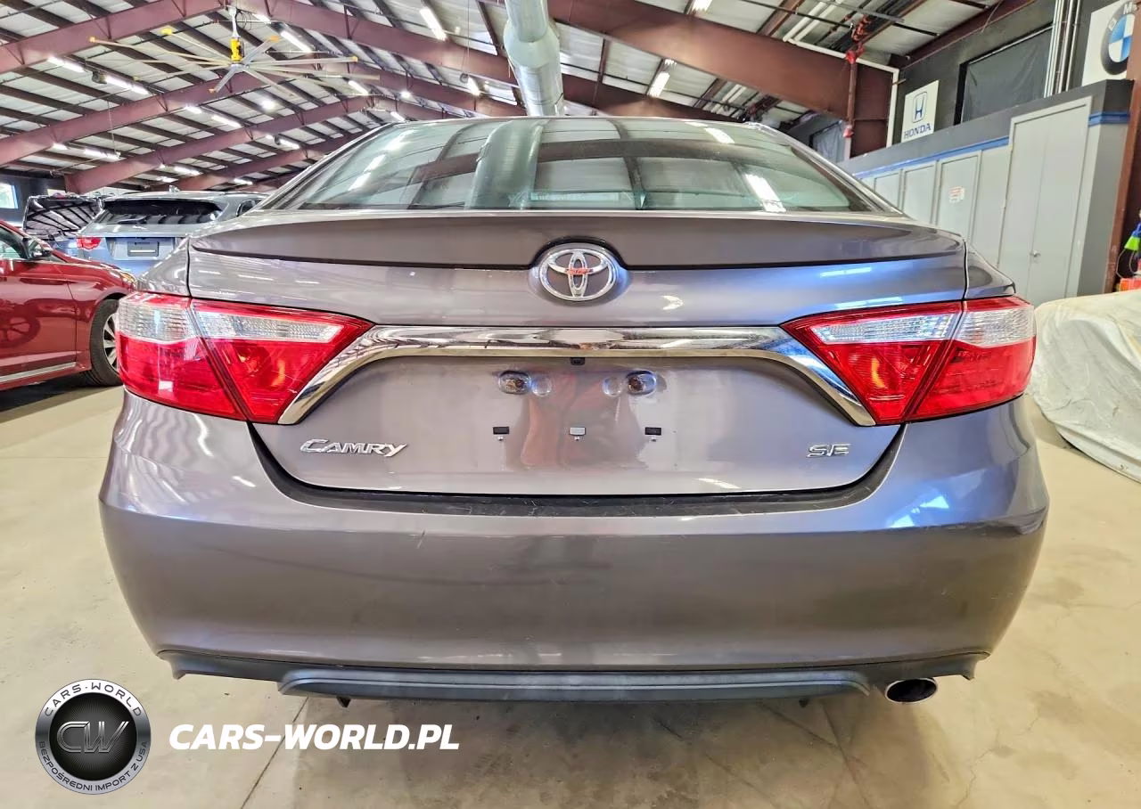 2015 Toyota Camry Se VIN:4T1BF1FK5FU072945 - 6