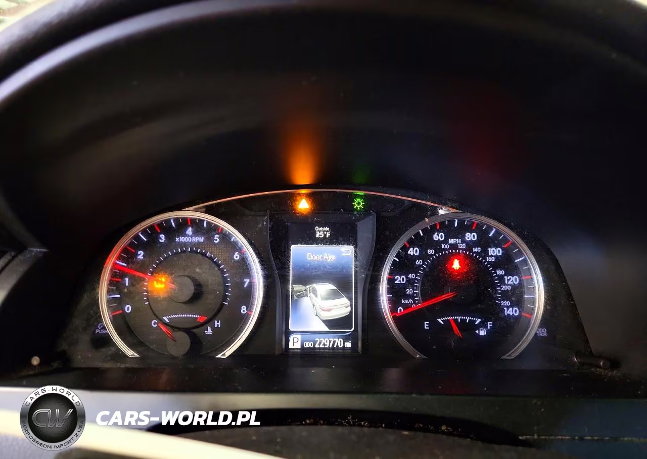 2015 Toyota Camry Se VIN:4T1BF1FK5FU072945 - 9