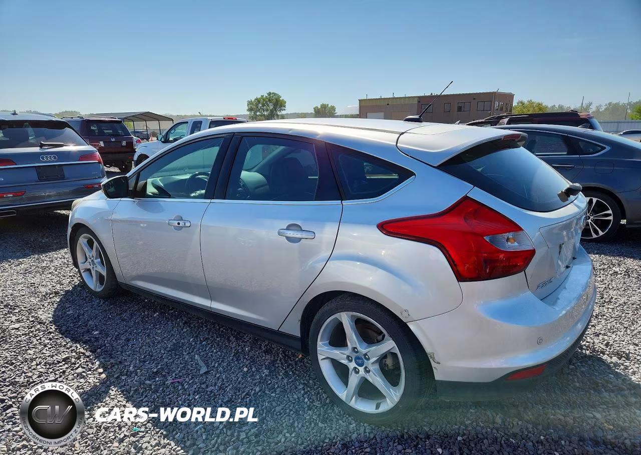 2013 Ford Focus Titanium VIN:1FADP3N2XDL200208 - 2