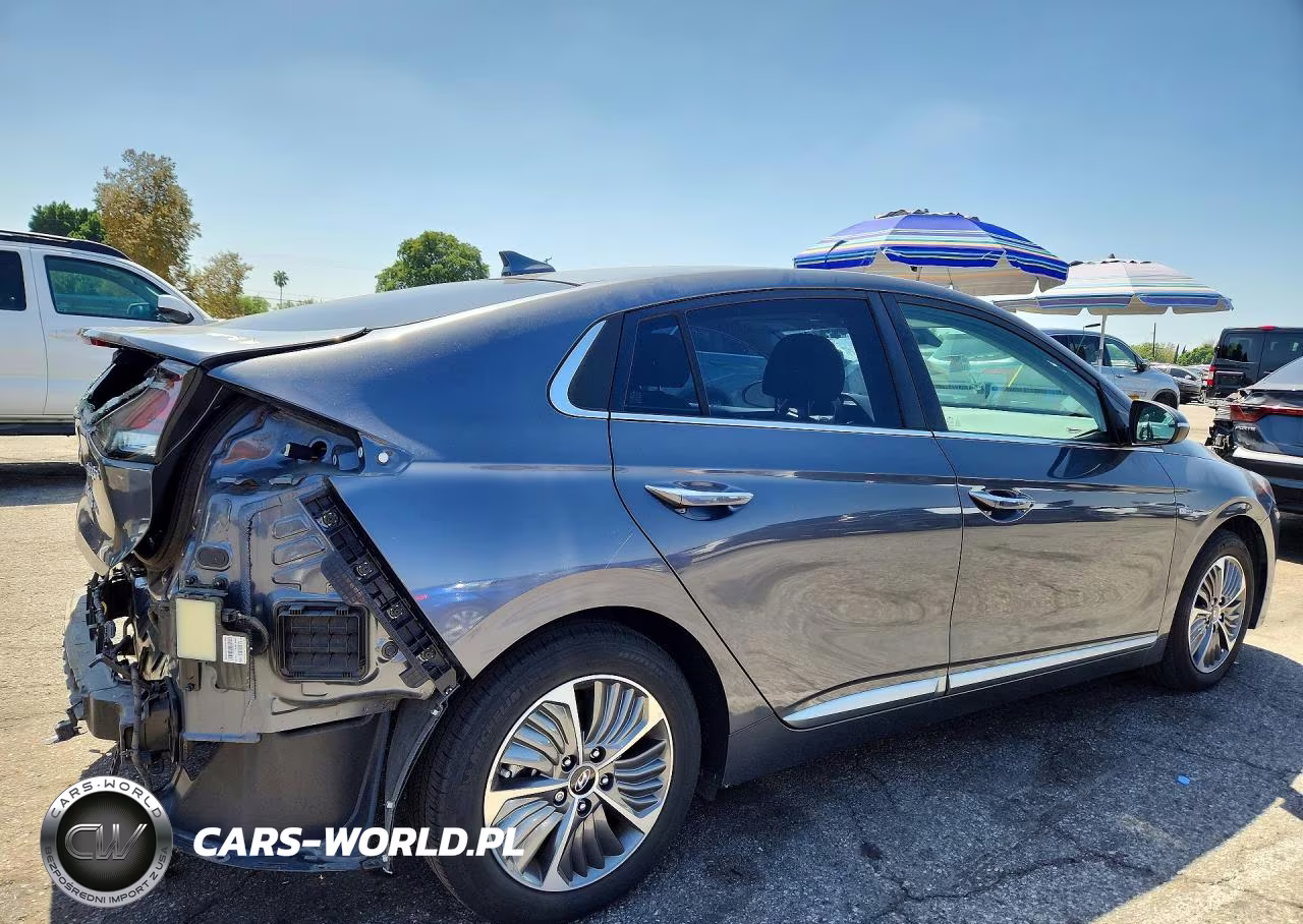 2020 Hyundai Ioniq Limited VIN:KMHCX5LD2LU195094 - 3