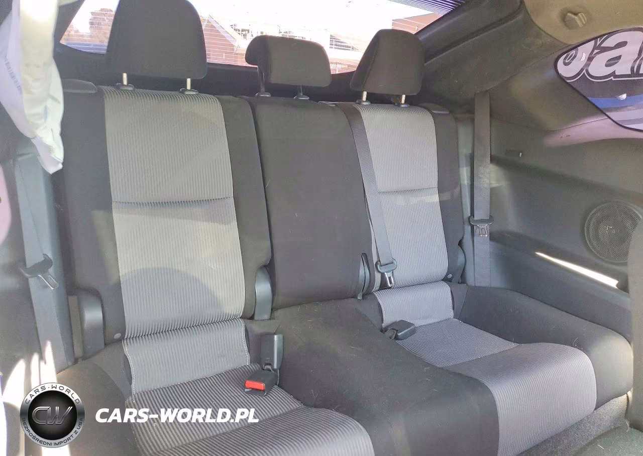 2015 Scion Tc Base VIN:JTKJF5C74F3096157 - 10