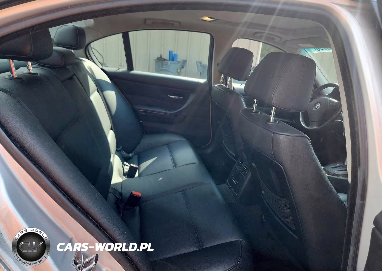 2007 BMW 328 Xi VIN:WBAVC935X7KX57184 - 10