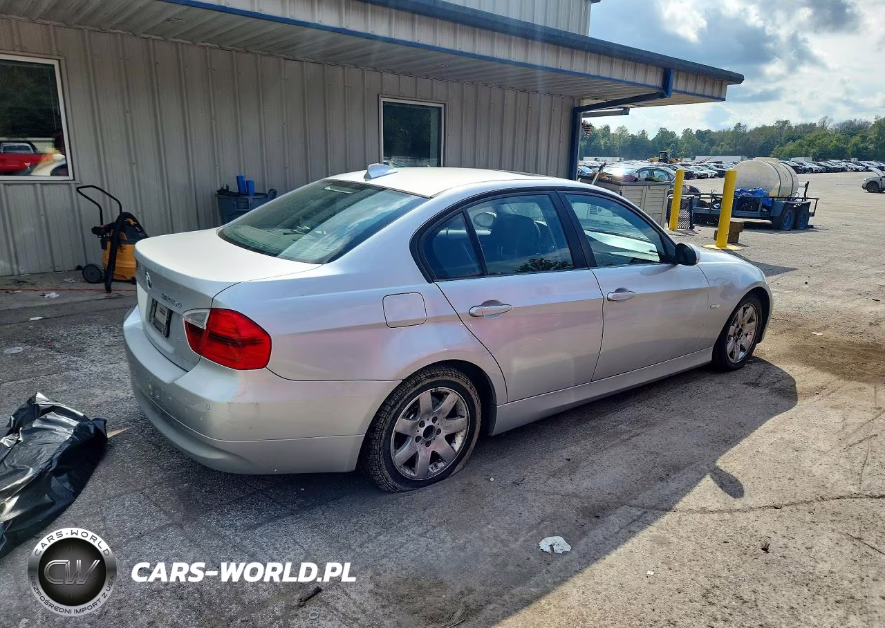 2007 BMW 328 Xi VIN:WBAVC935X7KX57184 - 3
