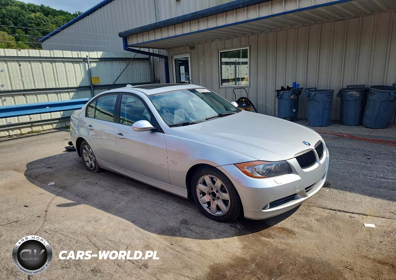 2007 BMW 328 Xi VIN:WBAVC935X7KX57184 - 4