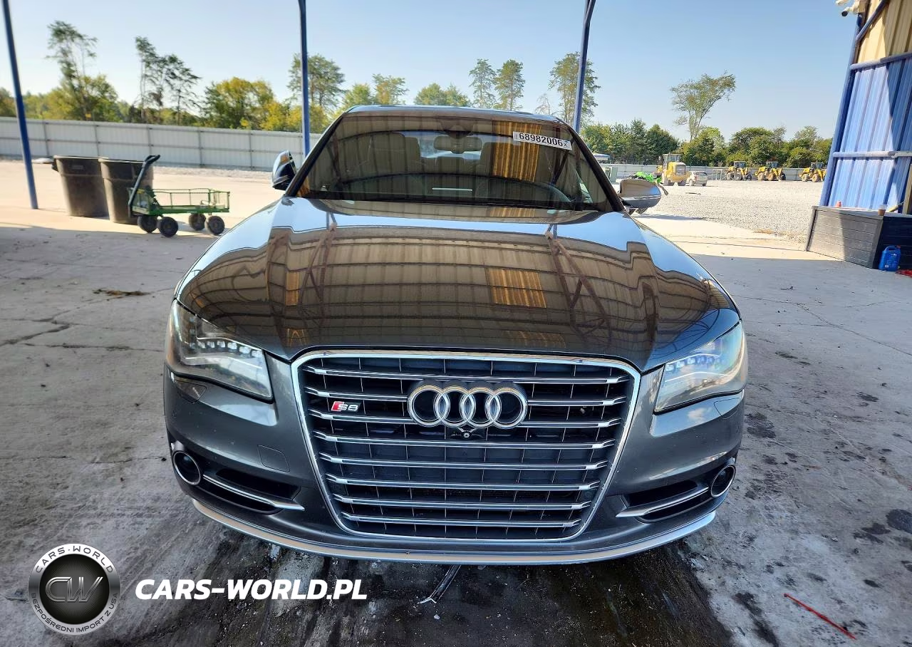 2013 Audi S8 Quattro VIN:WAUD2AFD1DN033932 - 5