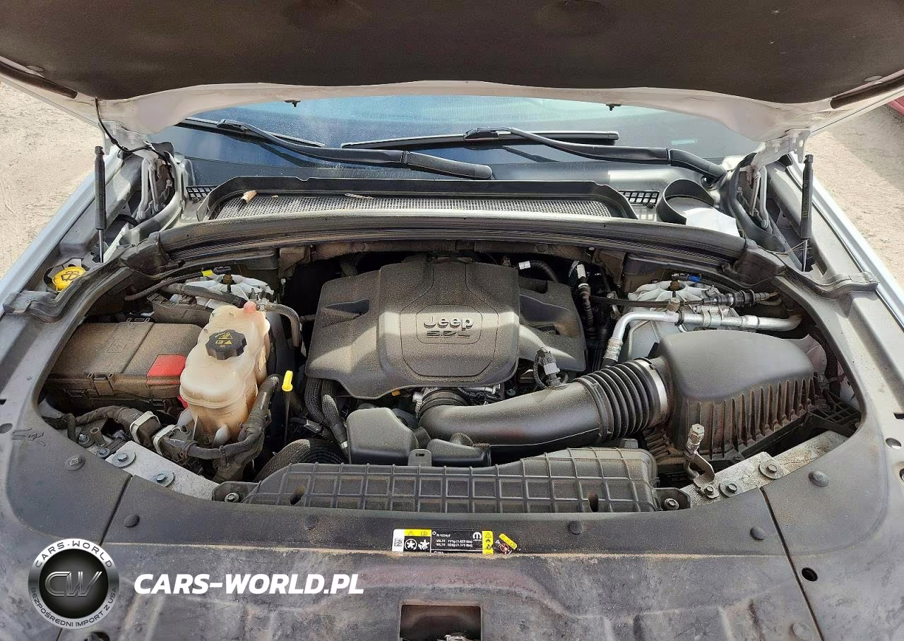 2022 Jeep Grand Cherokee Overland VIN:1C4RJHDT2N8582800 - 12