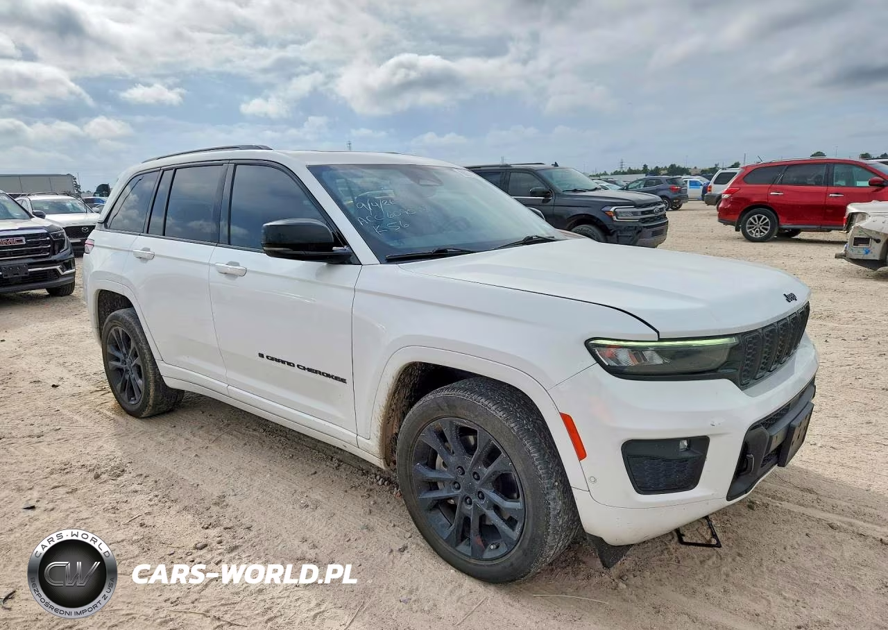 2022 Jeep Grand Cherokee Overland VIN:1C4RJHDT2N8582800 - 4