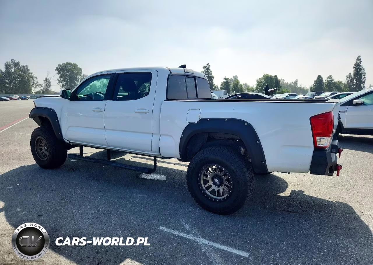 2017 Toyota Tacoma Sr5 V6 VIN:3TMBZ5DNXHM011551 - 2