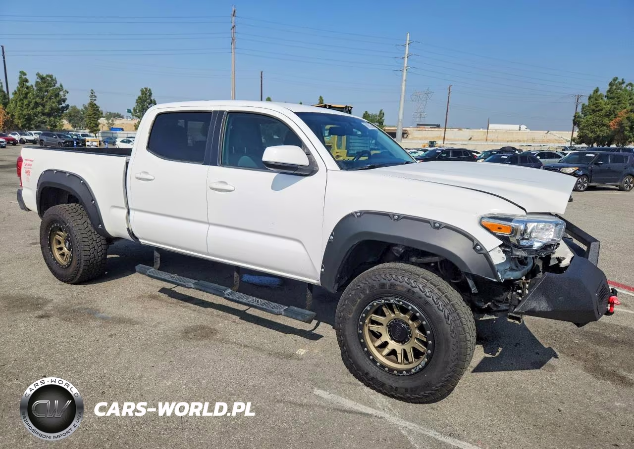 2017 Toyota Tacoma Sr5 V6 VIN:3TMBZ5DNXHM011551 - 4