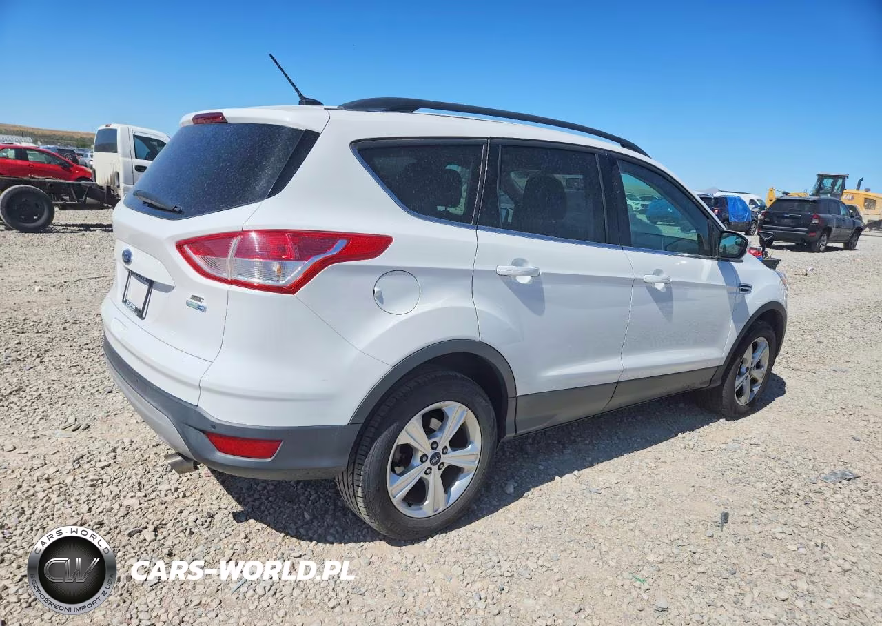 2016 Ford Escape Se VIN:1FMCU9GXXGUB50205 - 3