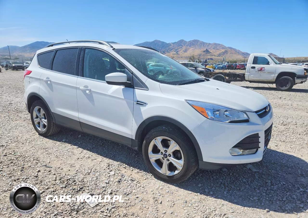 2016 Ford Escape Se VIN:1FMCU9GXXGUB50205 - 4