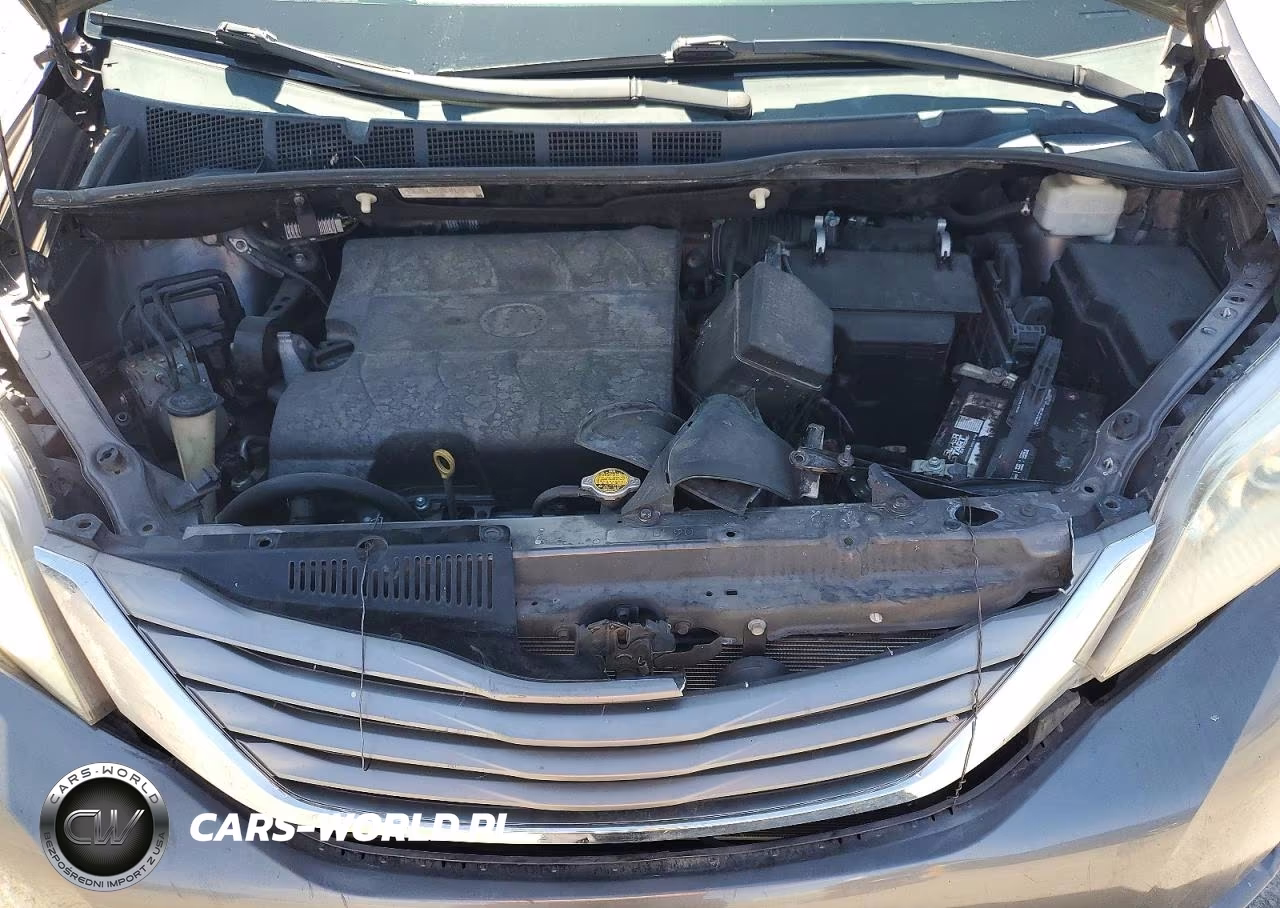 2014 Toyota Sienna Xle 8-Passenger VIN:5TDYK3DC9ES499713 - 12