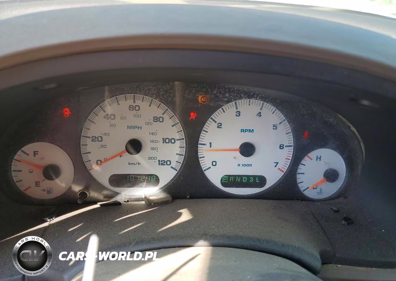 2003 Dodge Caravan VIN:2D4GP44L03R213159 - 9