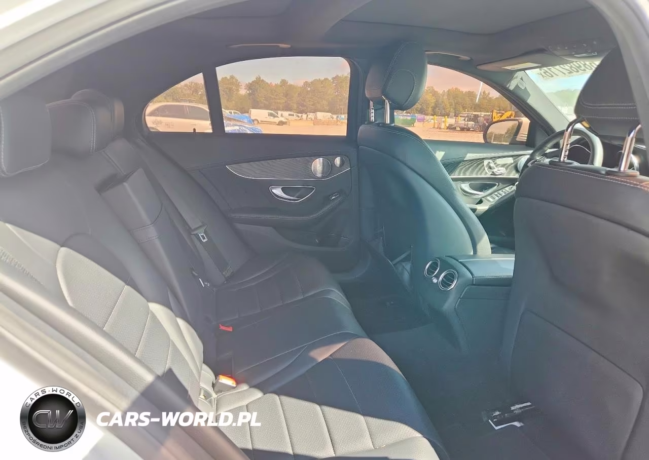 2015 Mercedes-Benz C 300 4Matic VIN:55SWF4KB5FU027623 - 10