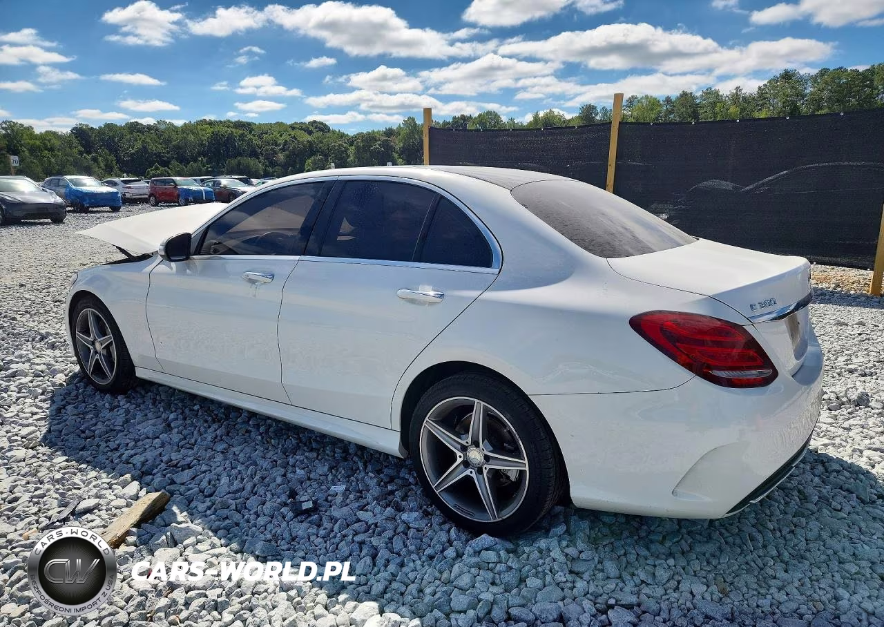 2015 Mercedes-Benz C 300 4Matic VIN:55SWF4KB5FU027623 - 2
