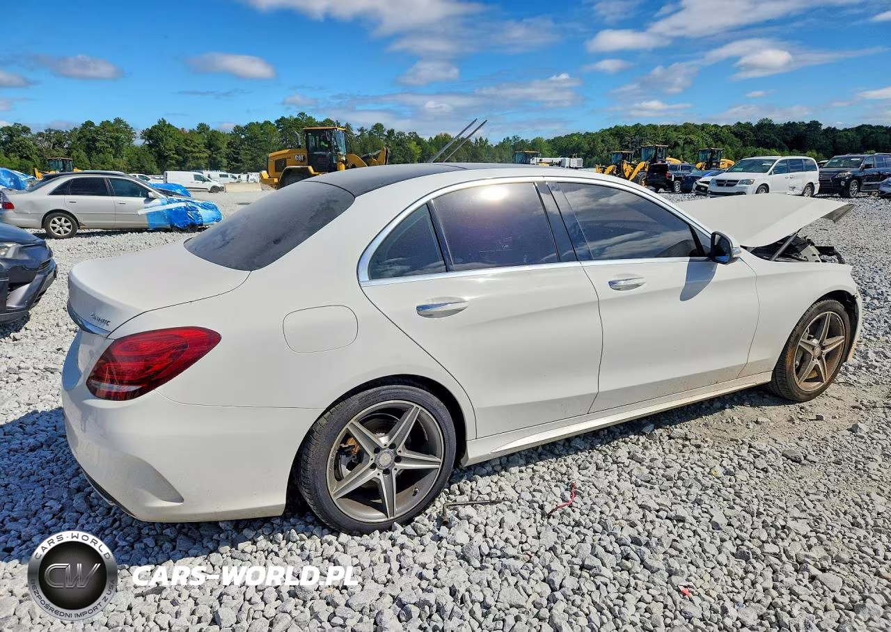 2015 Mercedes-Benz C 300 4Matic VIN:55SWF4KB5FU027623 - 3