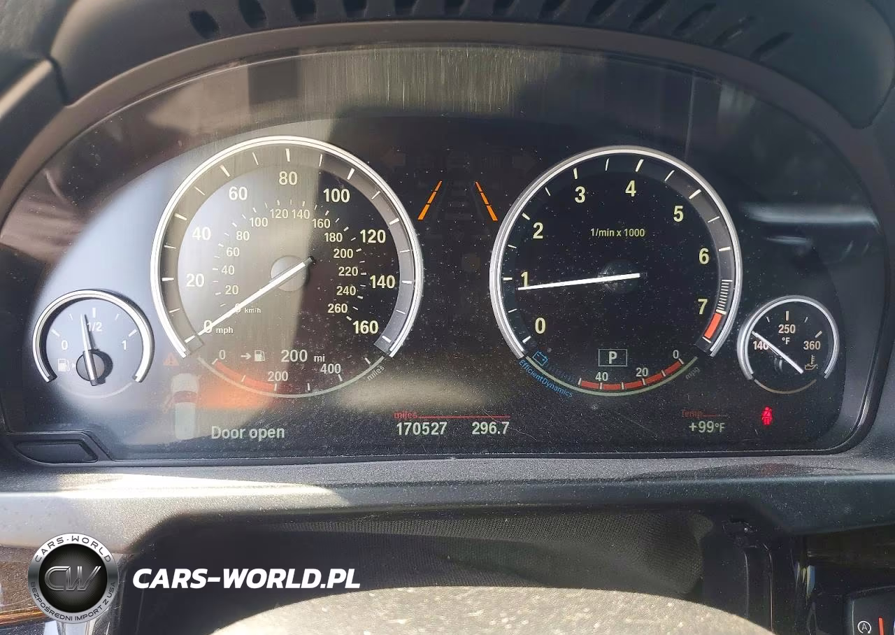 2017 BMW X5 xDrive35I VIN:5UXKR0C38H0X79226 - 9