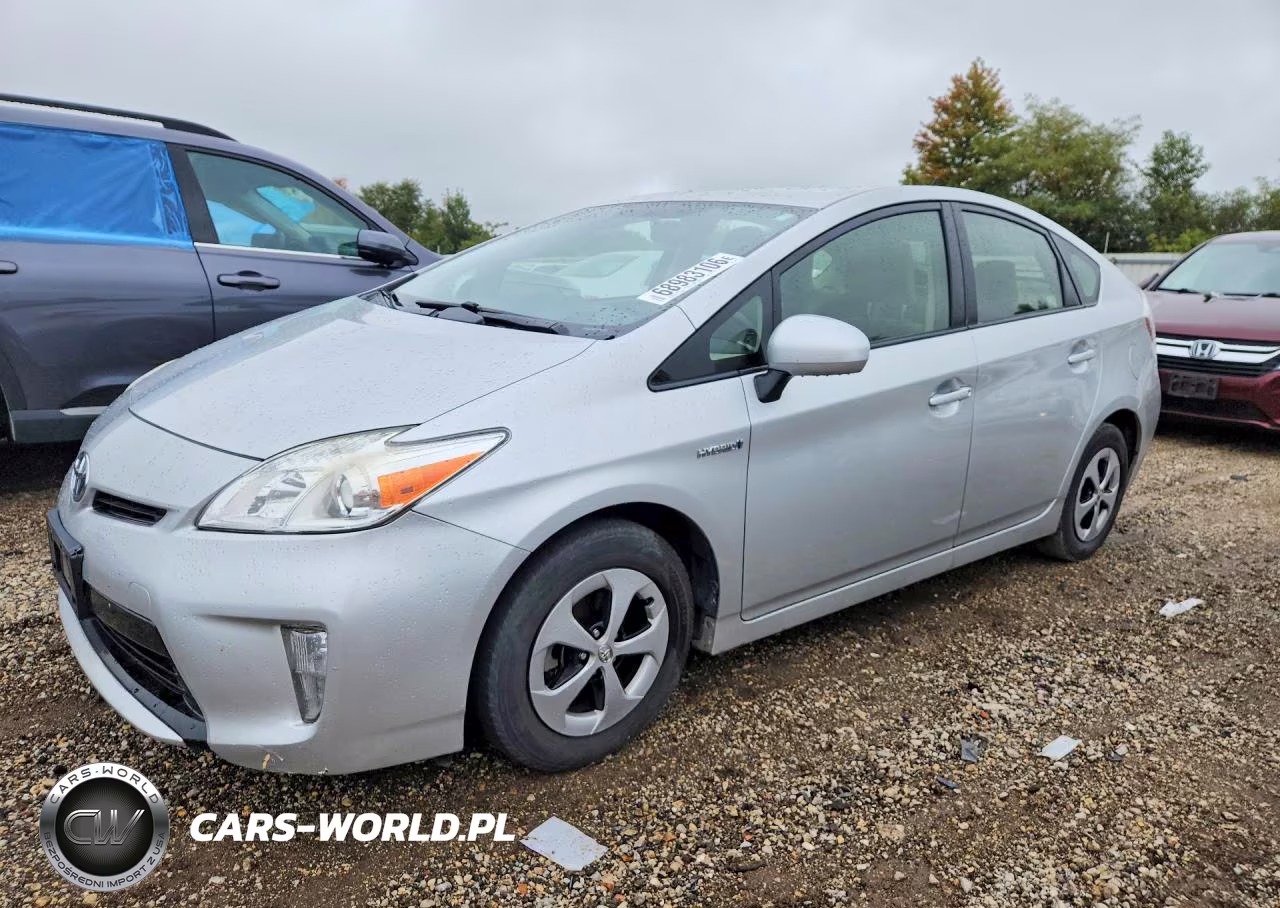 2014 Toyota Prius Two