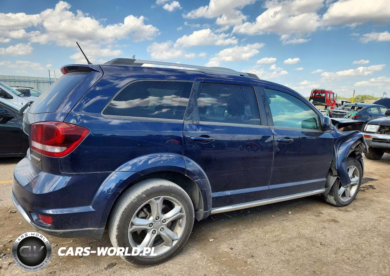 2017 Dodge Journey Crossroad VIN:3C4PDDGG6HT513877 - 3