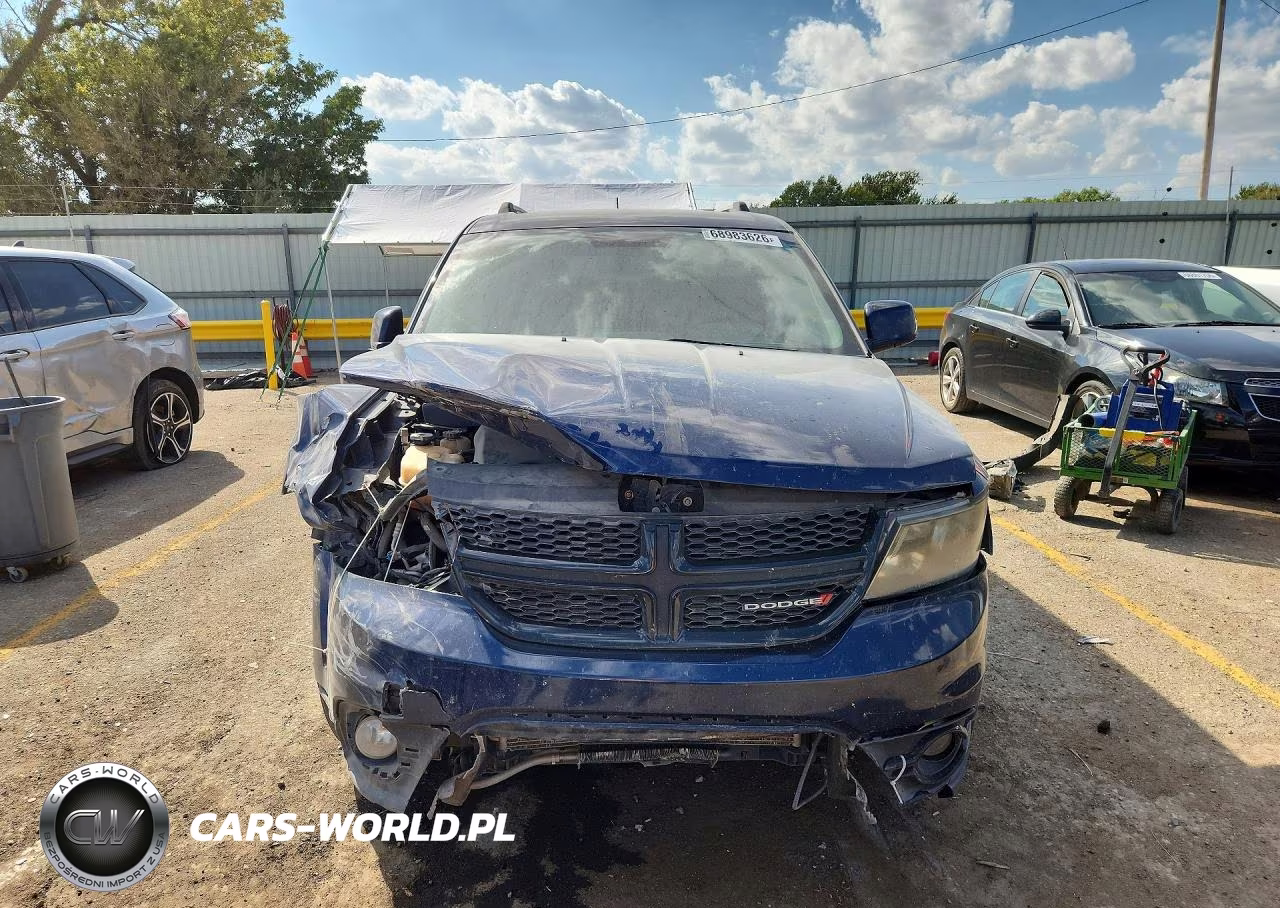 2017 Dodge Journey Crossroad VIN:3C4PDDGG6HT513877 - 5