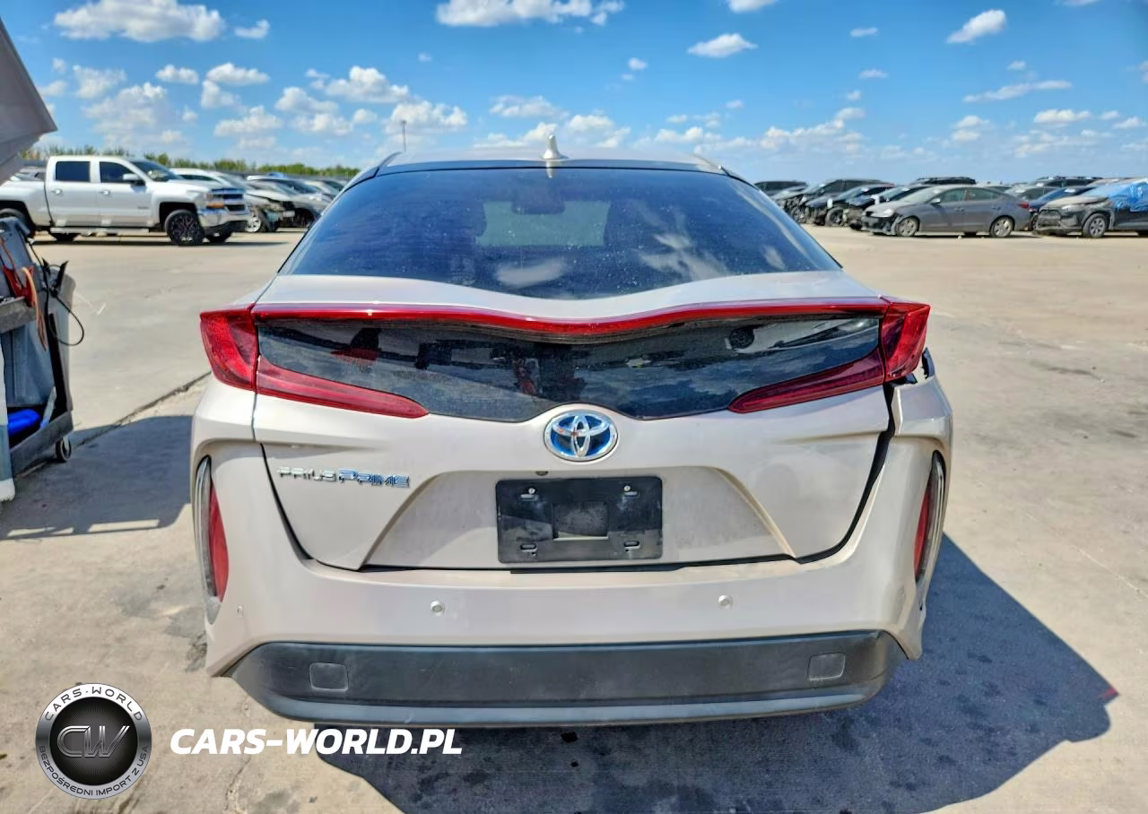 2017 Toyota Prius Prime Advanced VIN:JTDKARFP5H3005851 - 6