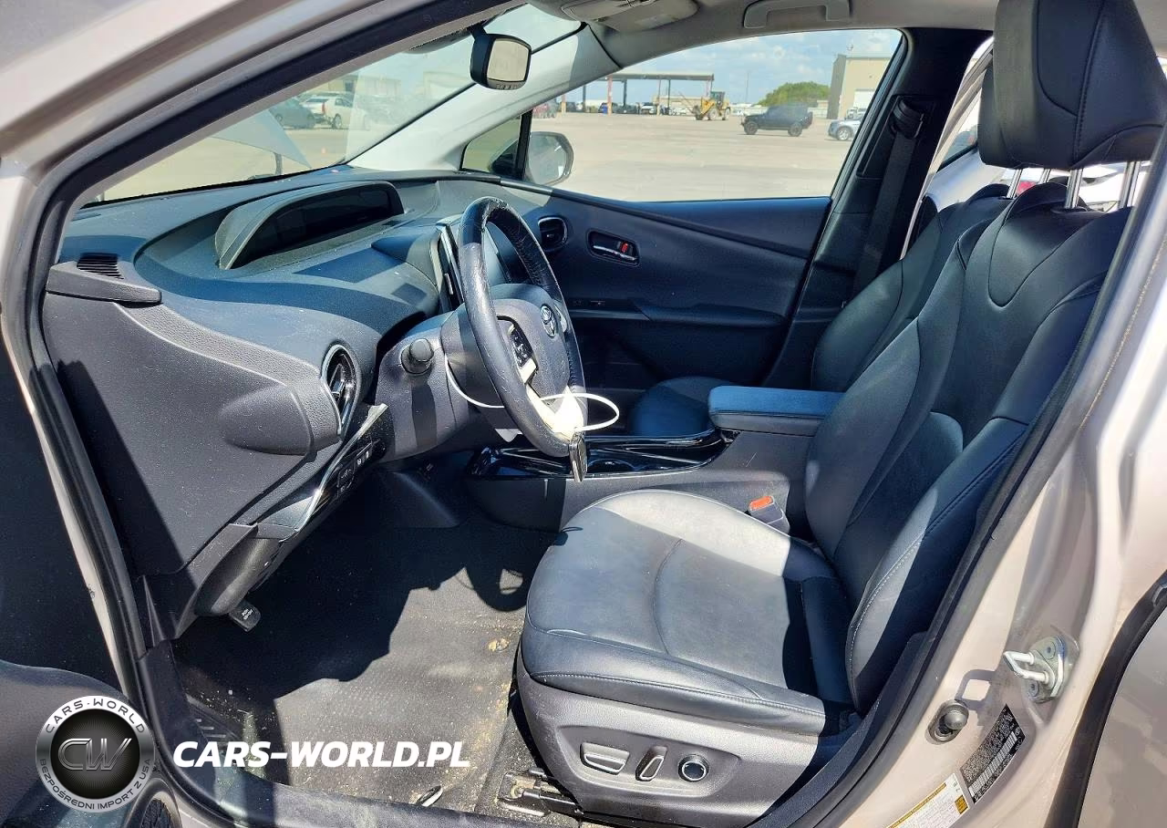 2017 Toyota Prius Prime Advanced VIN:JTDKARFP5H3005851 - 7