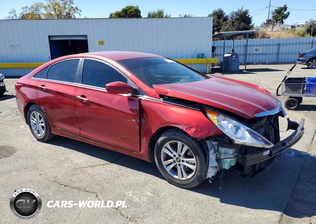 2013 Hyundai Sonata Gls VIN:5NPEB4AC1DH780826 - 4