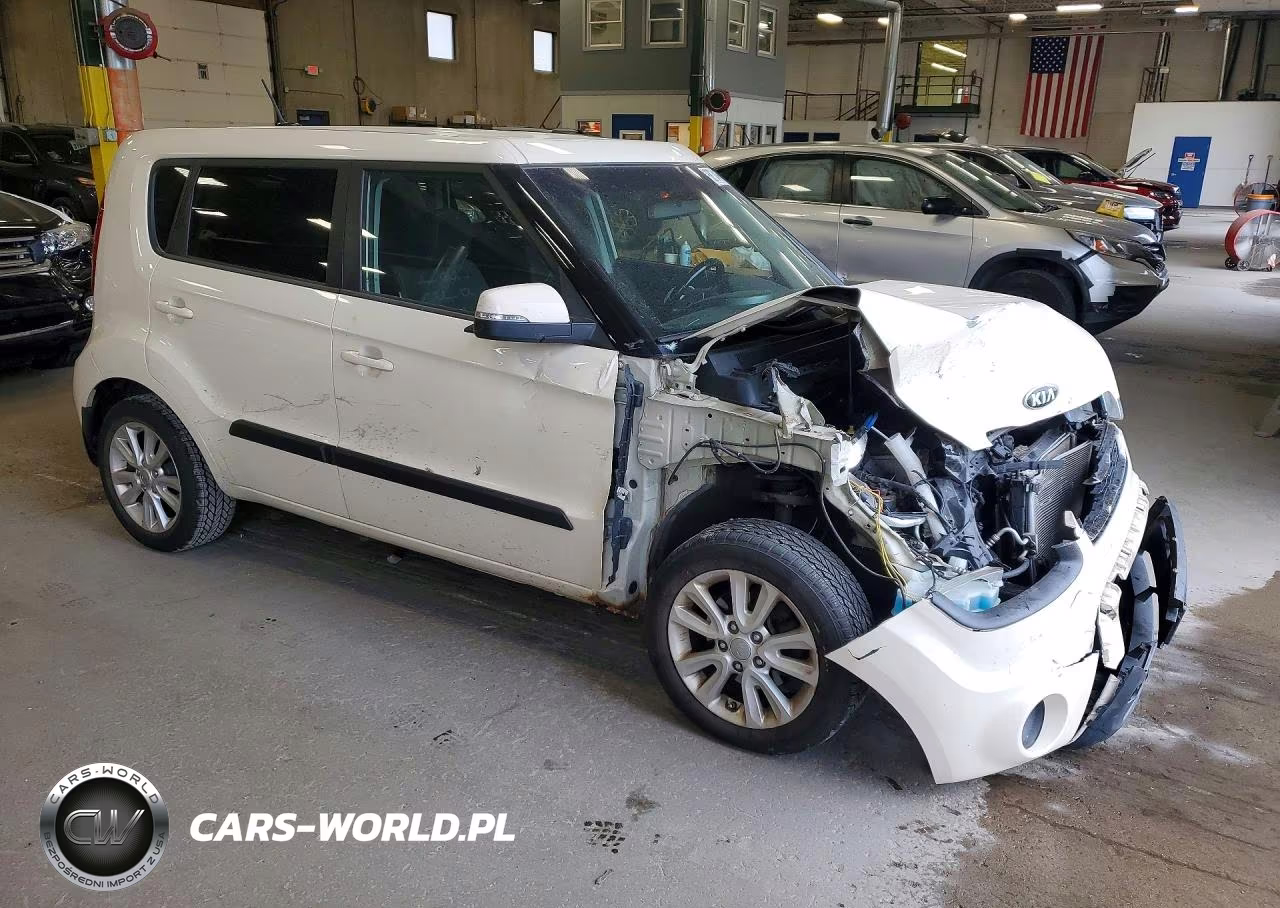 2013 Kia Soul + VIN:KNDJT2A60D7508508 - 4