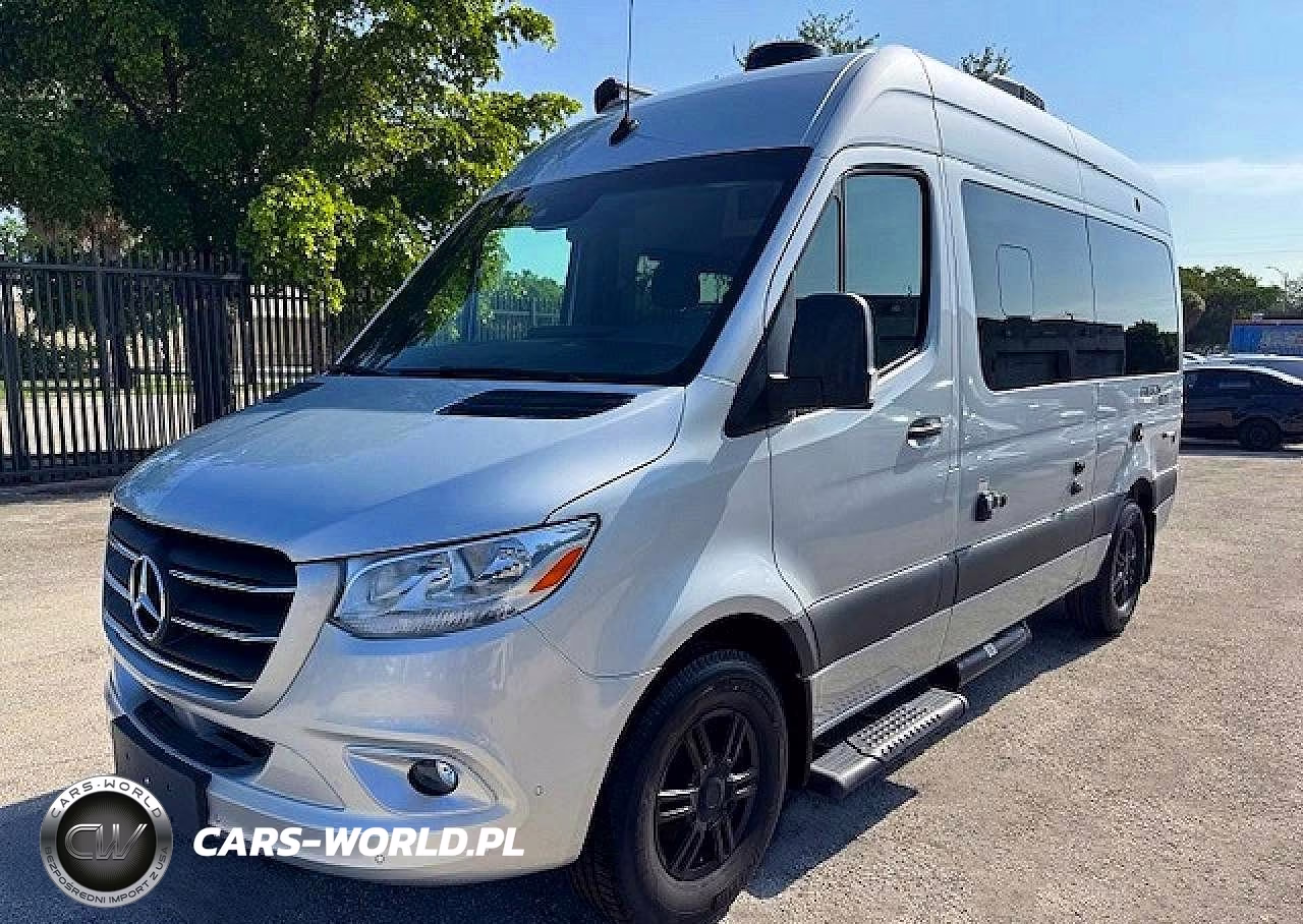 2022 Mercedes-Benz Sprinter 2500 VIN:W1X4EBHY0NP484324 - 1