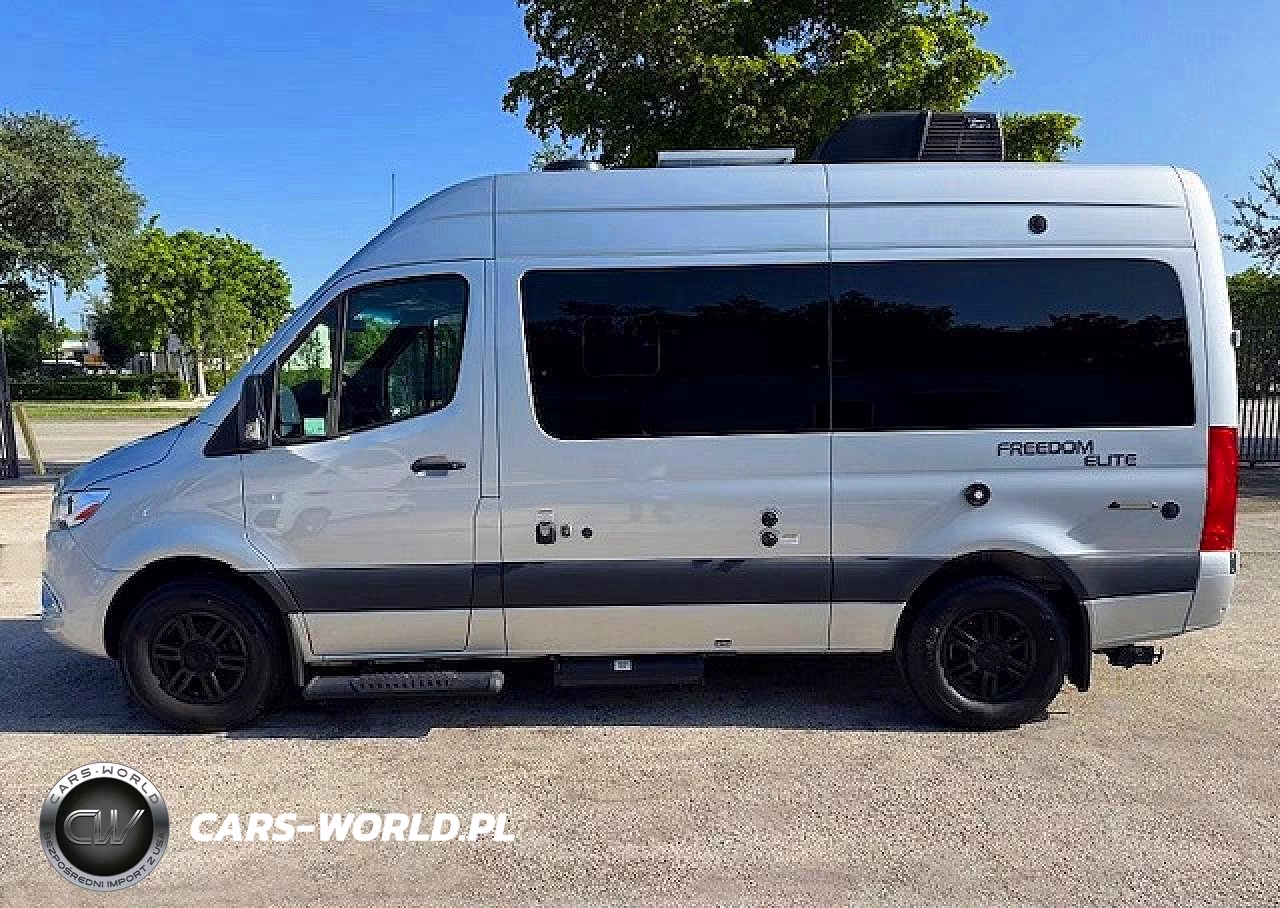 2022 Mercedes-Benz Sprinter 2500 VIN:W1X4EBHY0NP484324 - 12