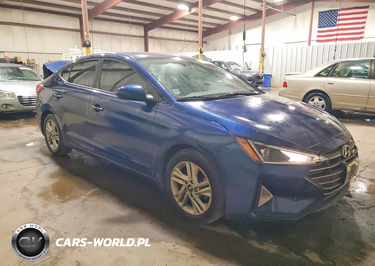 2020 Hyundai Elantra Sel VIN:5NPD84LF9LH611802 - 4