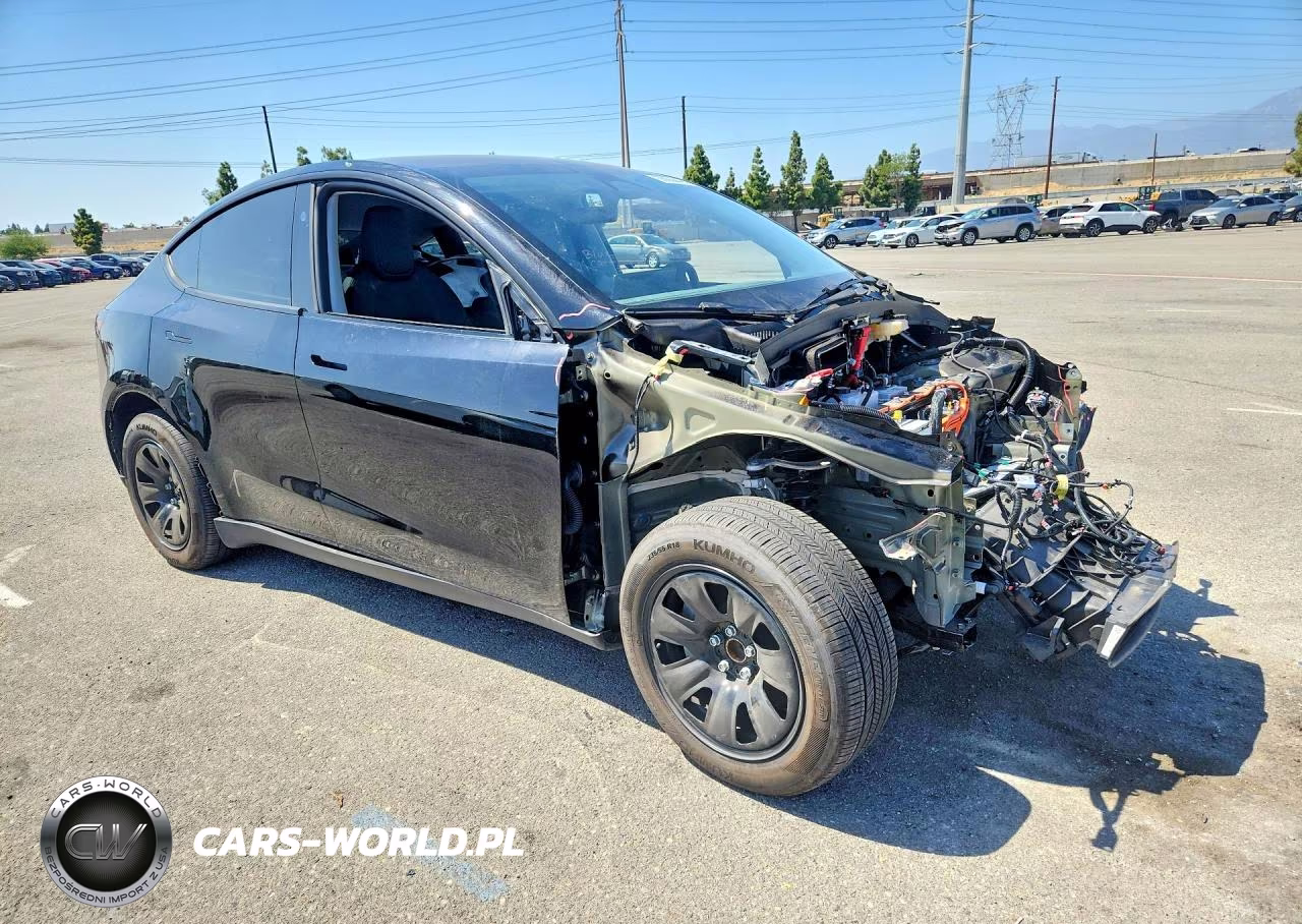 2026 Tesla Model Y VIN:7SAYGDED0TA604817 - 4