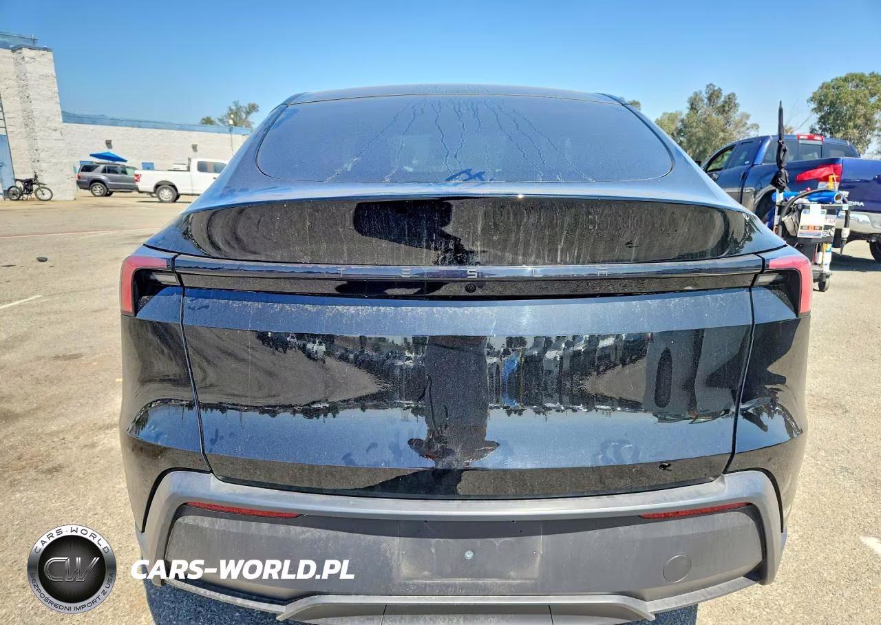 2026 Tesla Model Y VIN:7SAYGDED0TA604817 - 6