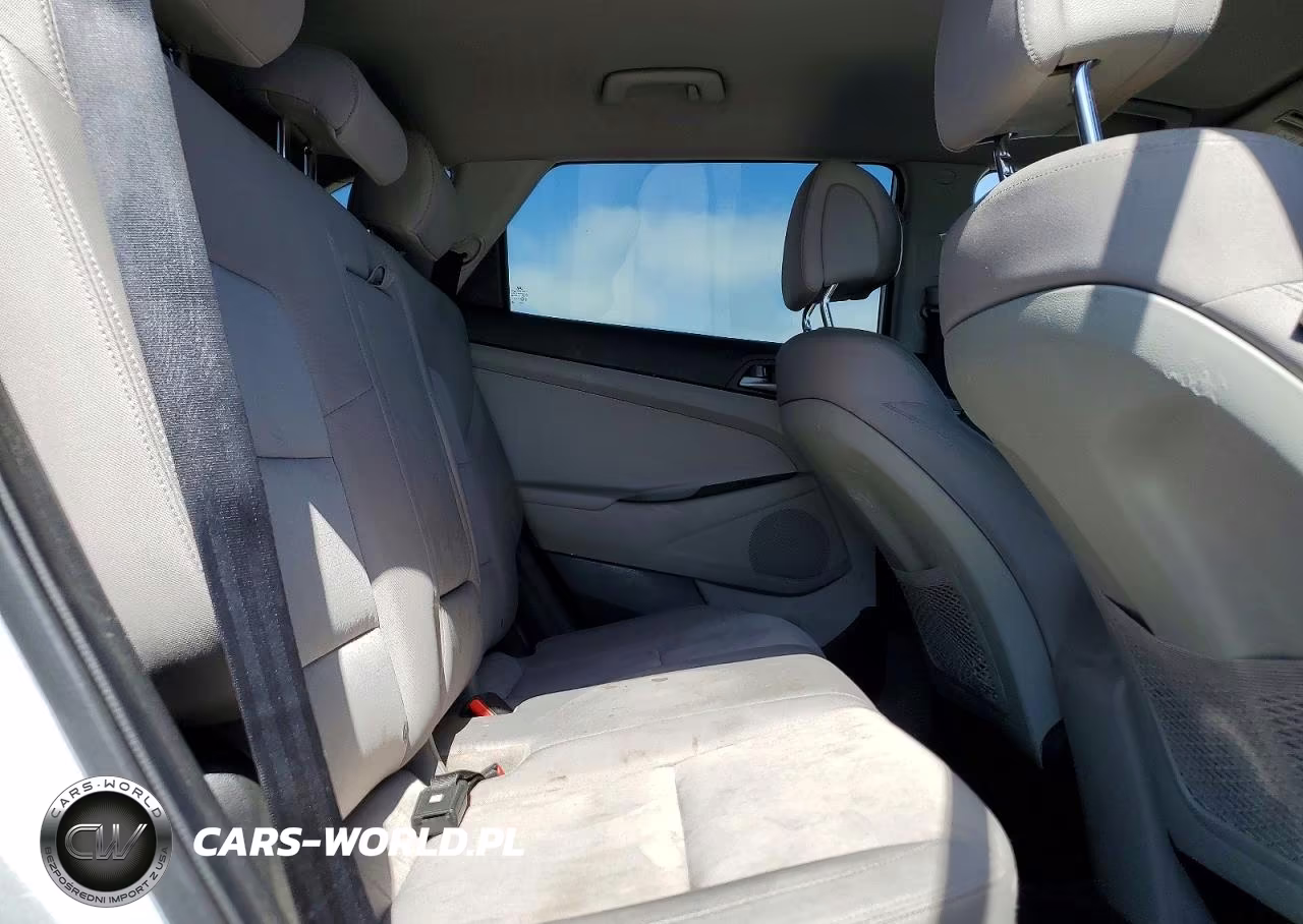 2018 Hyundai Tucson Sel VIN:KM8J33A41JU684917 - 11